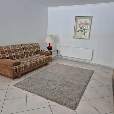 Zimmervermietung Lena